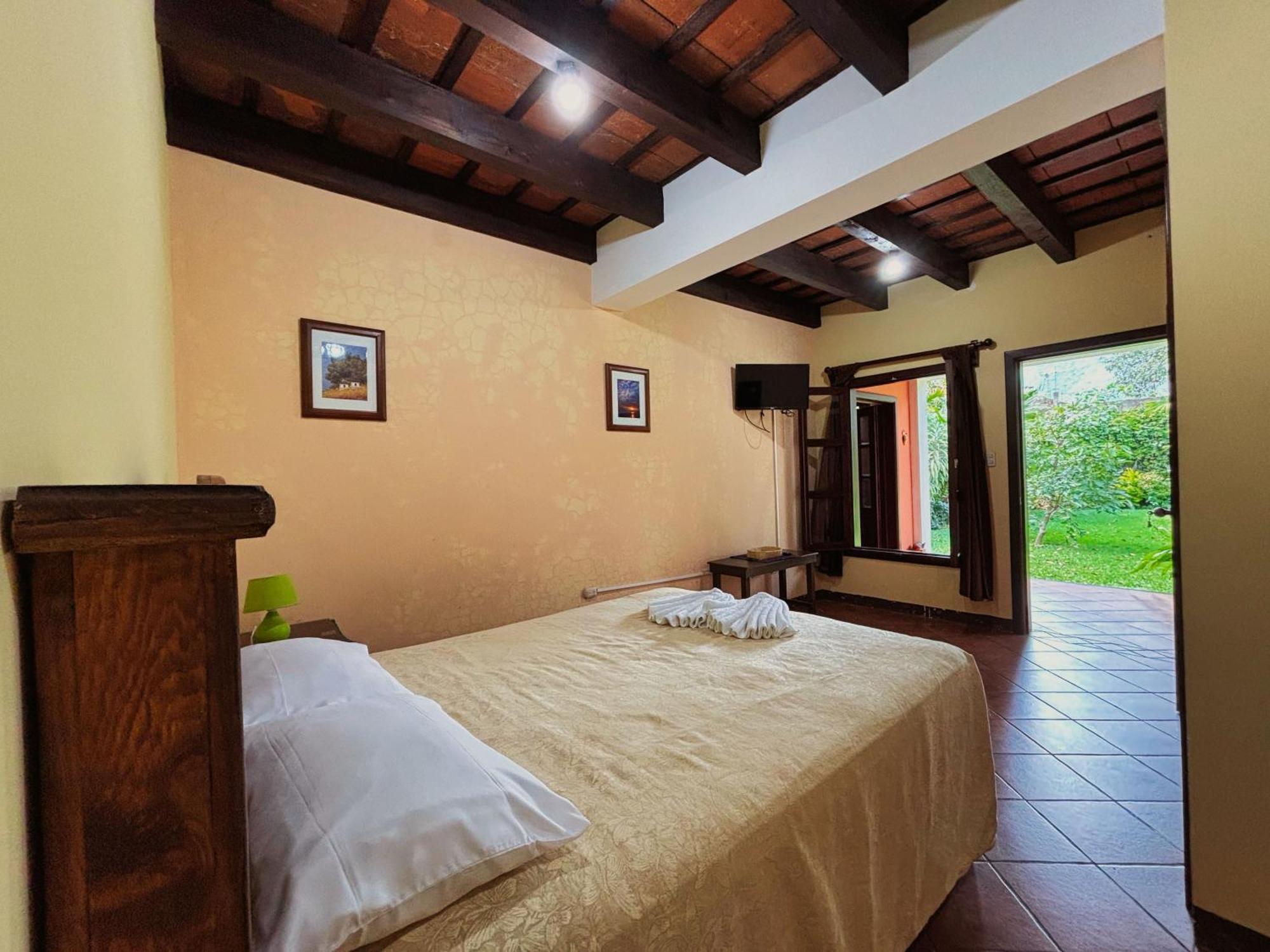 Alana Hotel By Ish Antigua Exteriér fotografie